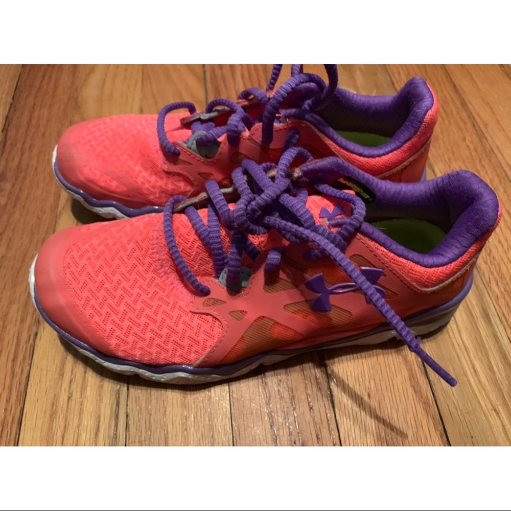 Under Armor size 6 pink & purple sneakers